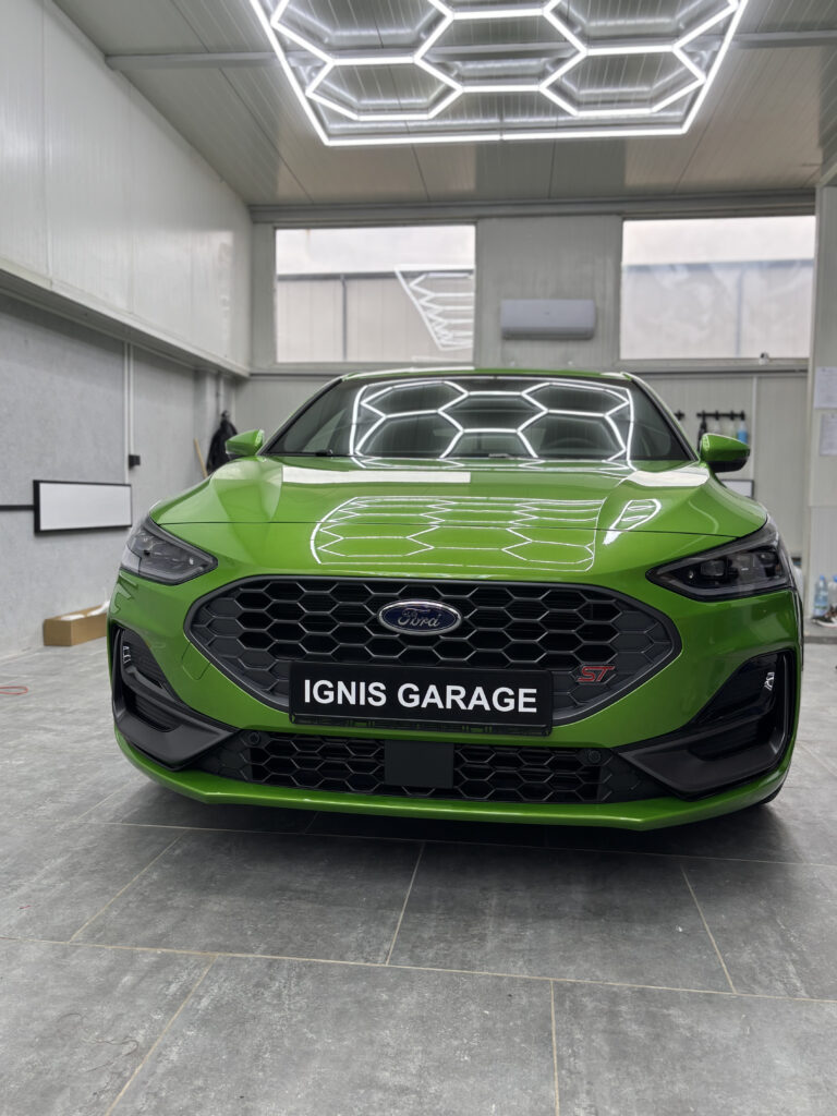 Ford Focus ST 2025r.