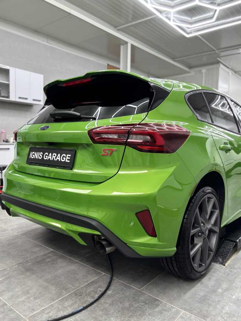 Ford Focus ST 2025r.