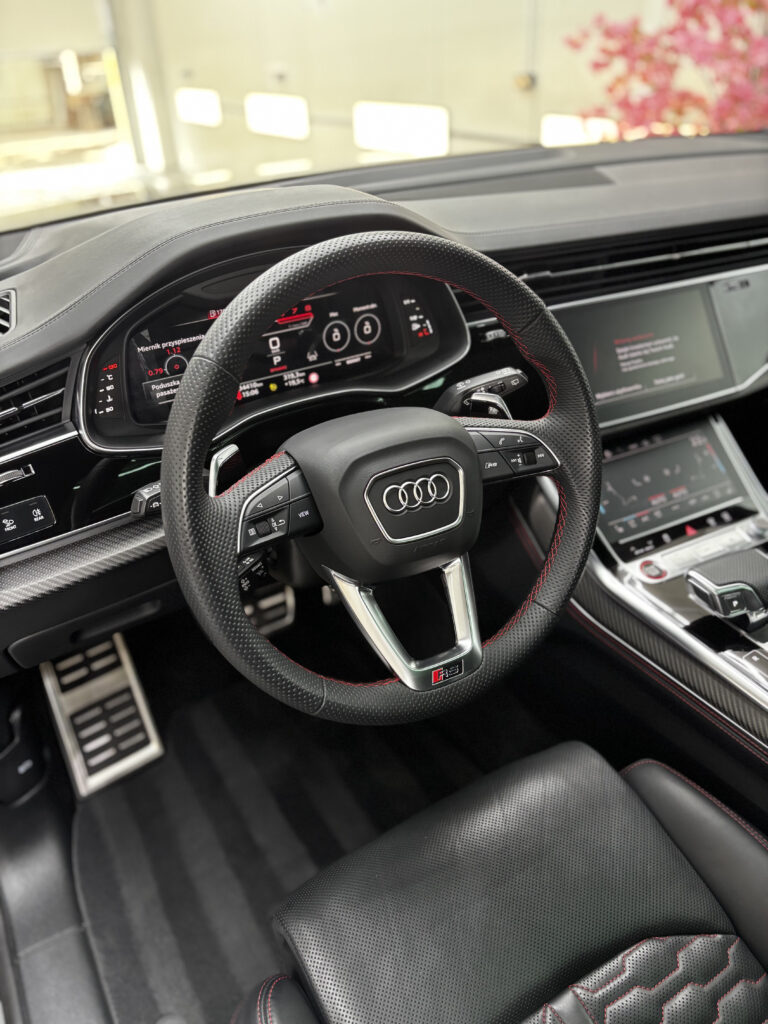 Audi RSQ8 2024r.