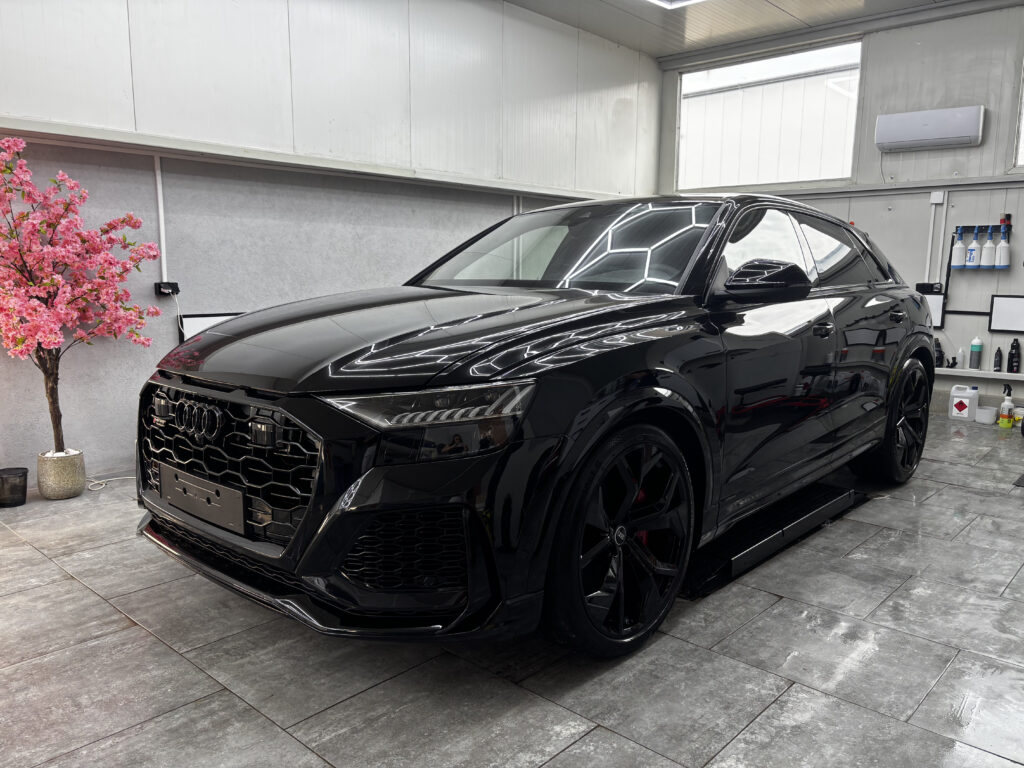 Audi RSQ8 2024r.