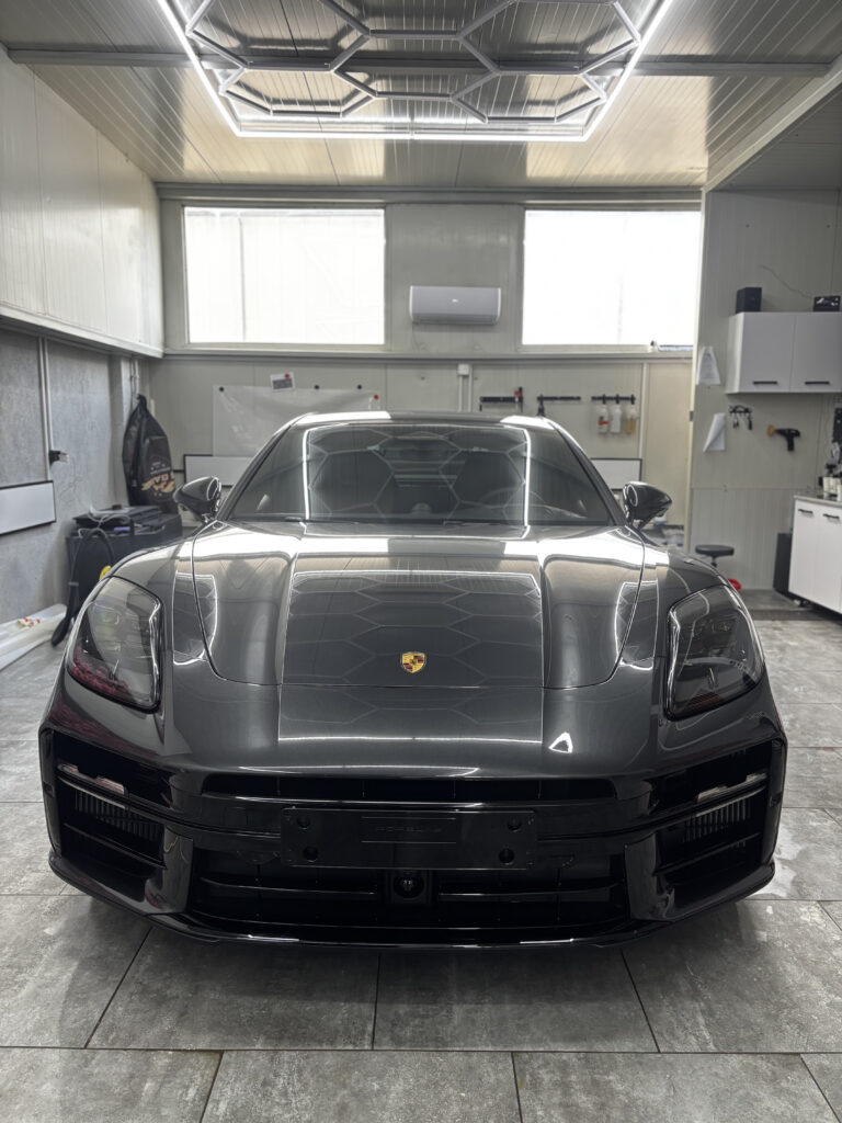 Porsche Panamera GTS 2026r.