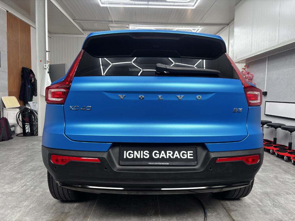 Volvo XC40 2026r.